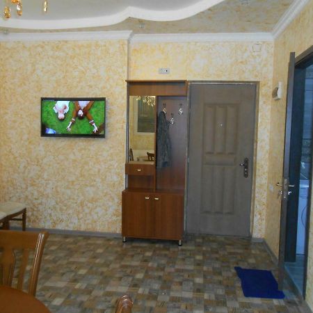 Apartment On Gorgiladze 28 Batumi Ngoại thất bức ảnh